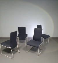 Walter antonis stoelen voor Henny de Jong.