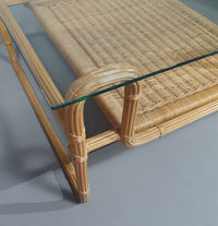 Mid Century coffee table. Iron frame / pencil reed / split reed / rattan
75 x 75 x 40 cm