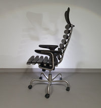 De Sede DS-2100/161 Executive Chair from our designer Home Office collection.
Mint condition 
Dark brown leather