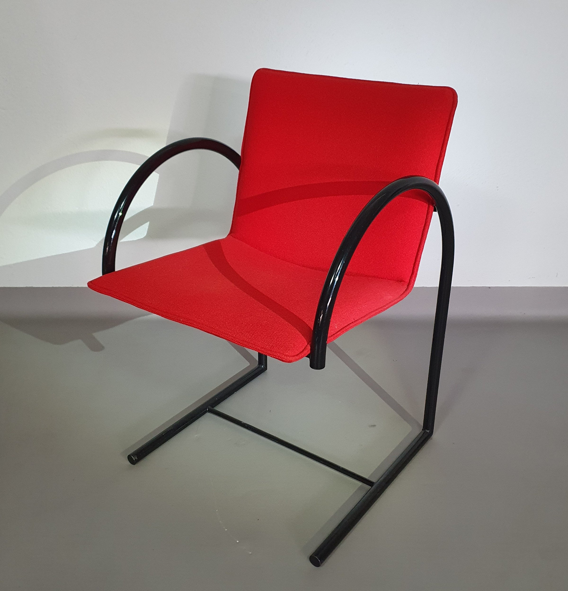 CIRKEL ARM STOELEN VAN PIERRE MAZAIRAC &amp; KAREL BOONZAAIJER VOOR METAFORM 1980S