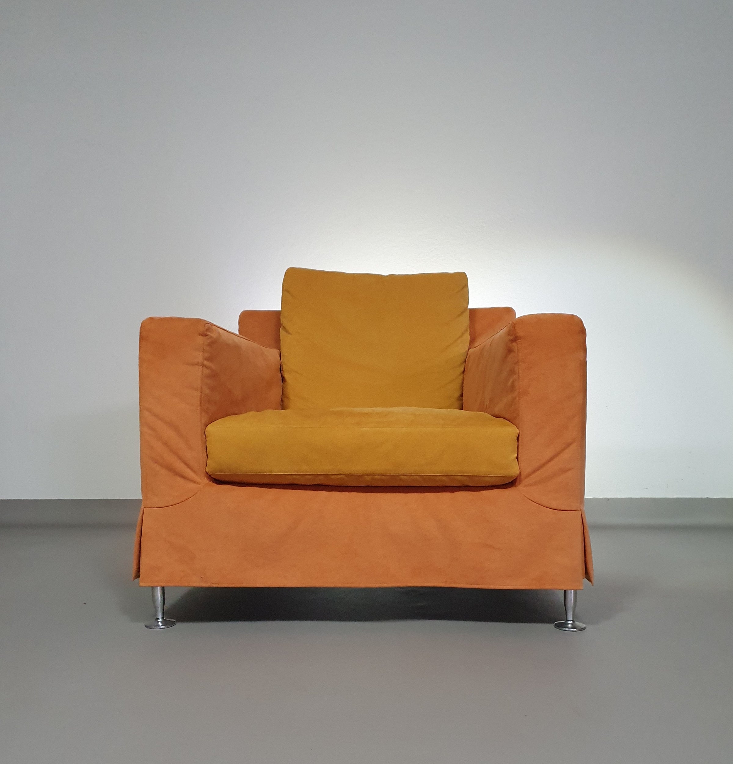 B&amp;B / B en B / Italia lounge stoelen model HARRY. Met zeldzame losse hoes van Antonio Citterio.