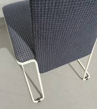 Walter antonis stoelen voor Henny de Jong.