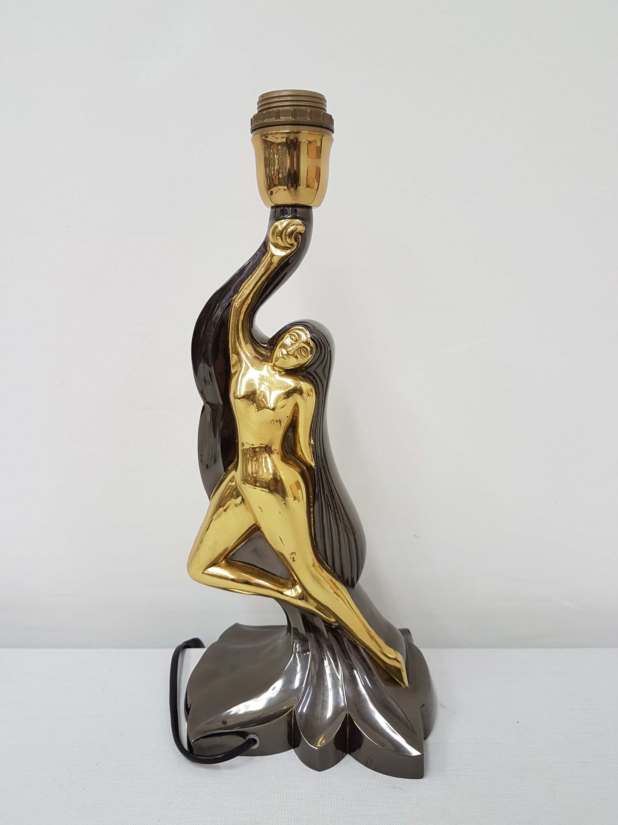 Vintage messing sculpturale naakte vrouwenfiguur tafellamp - jaren 70 