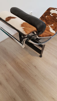 Chaise longue pony skin for Alivar