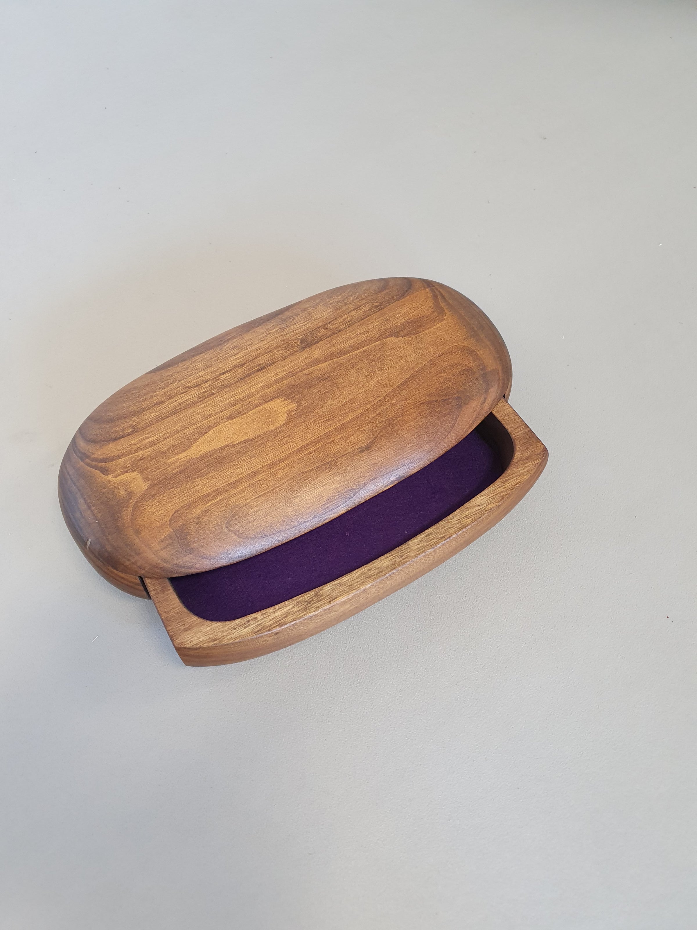 Koa wood jewelry box by Dean Santner, 1980s , 8.5 x 36 x 19 cm