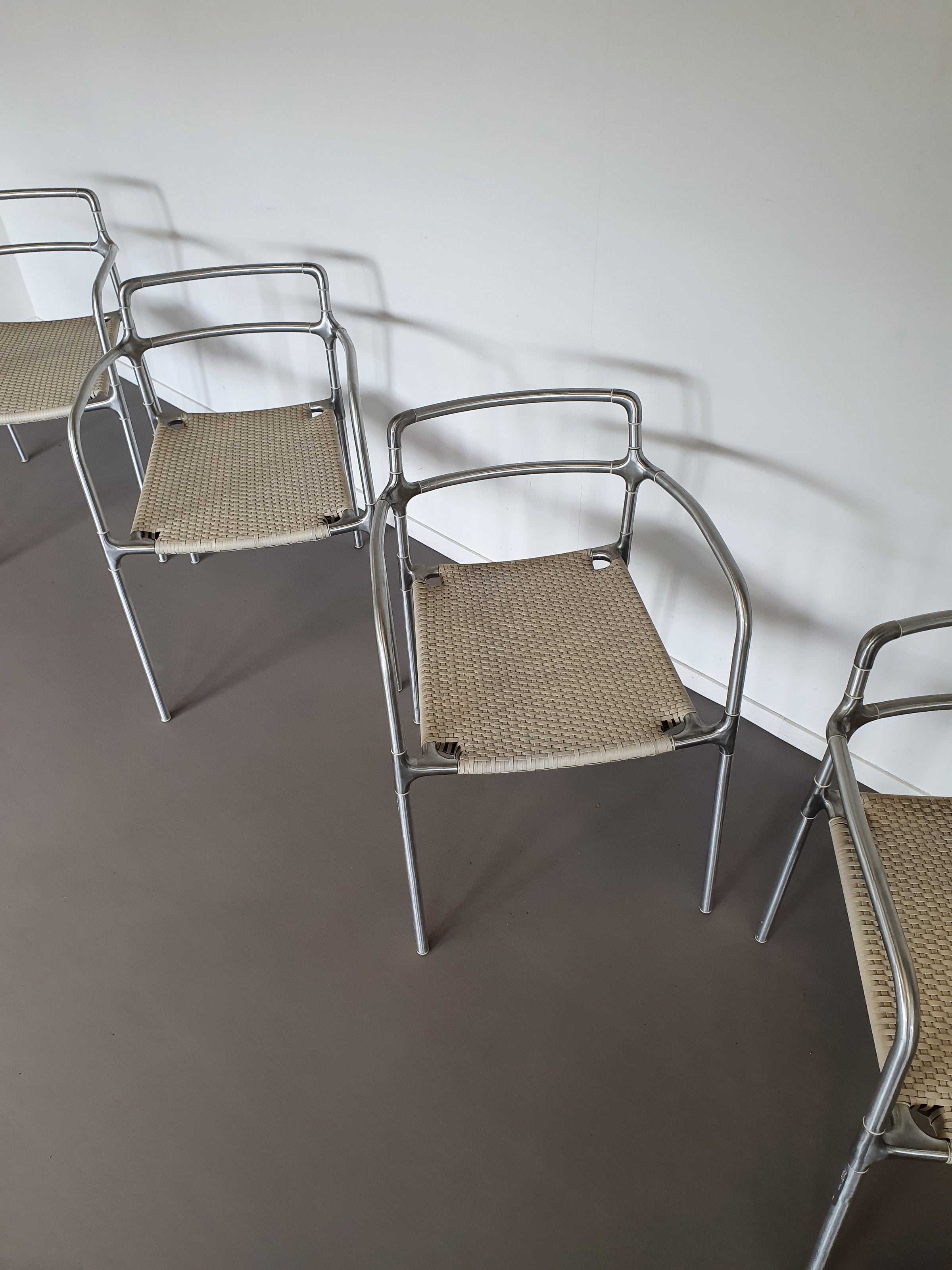 'Smood buitenstoel' van apirat boonruangthaworn