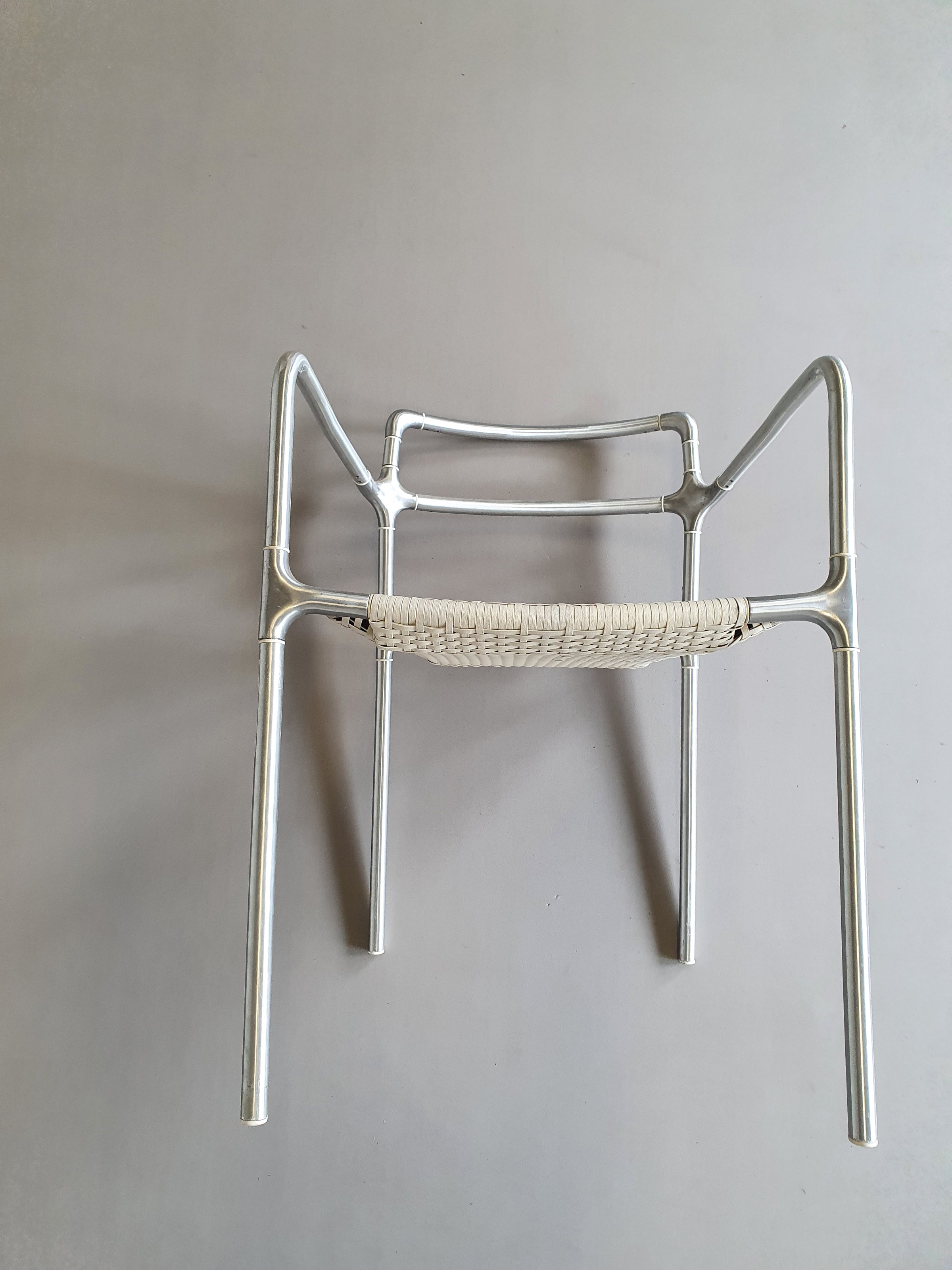 'Smood buitenstoel' van apirat boonruangthaworn