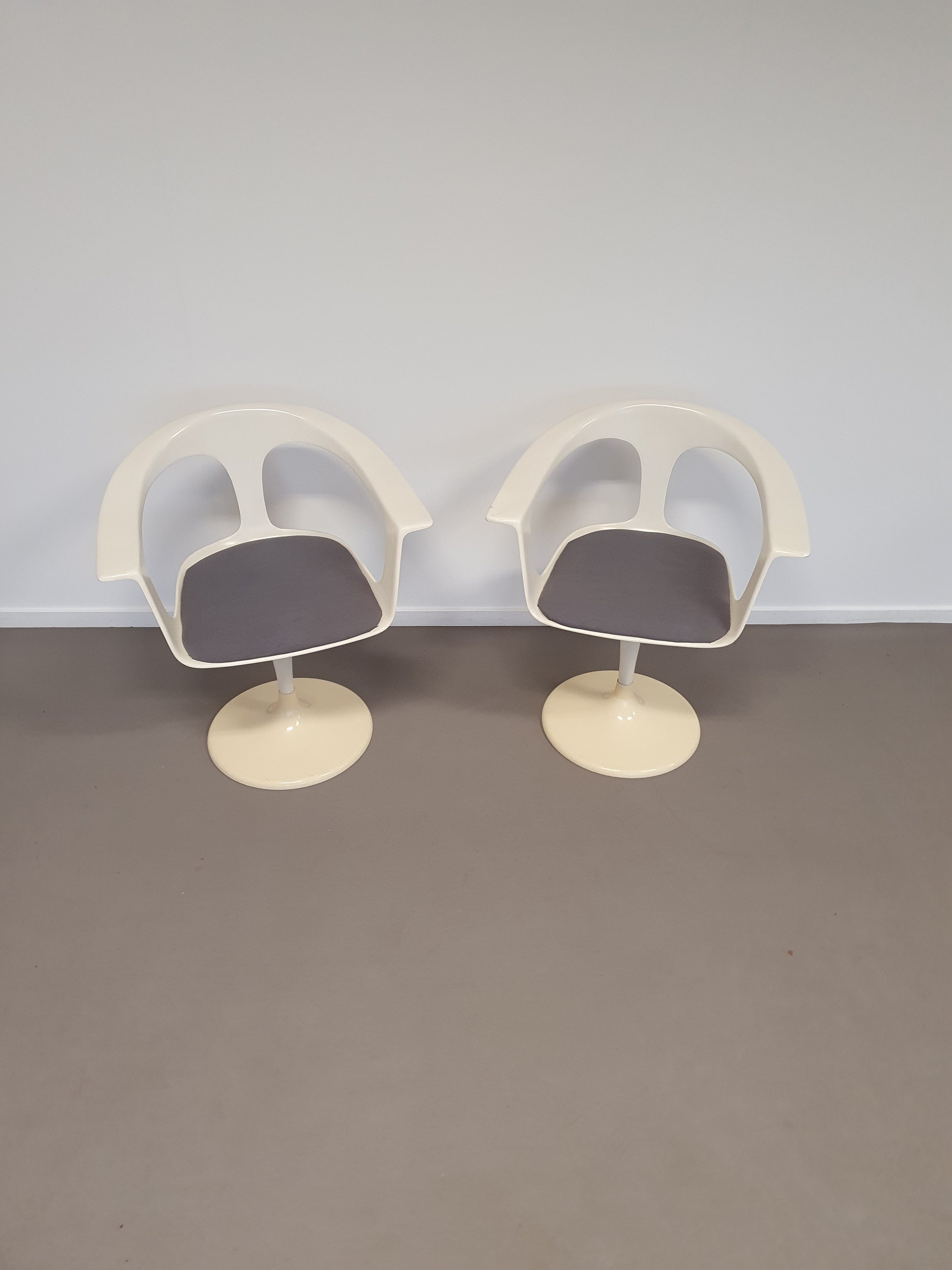 2 x Lusch Tulip Chair, rare, 1972, white design, vintage Colani design