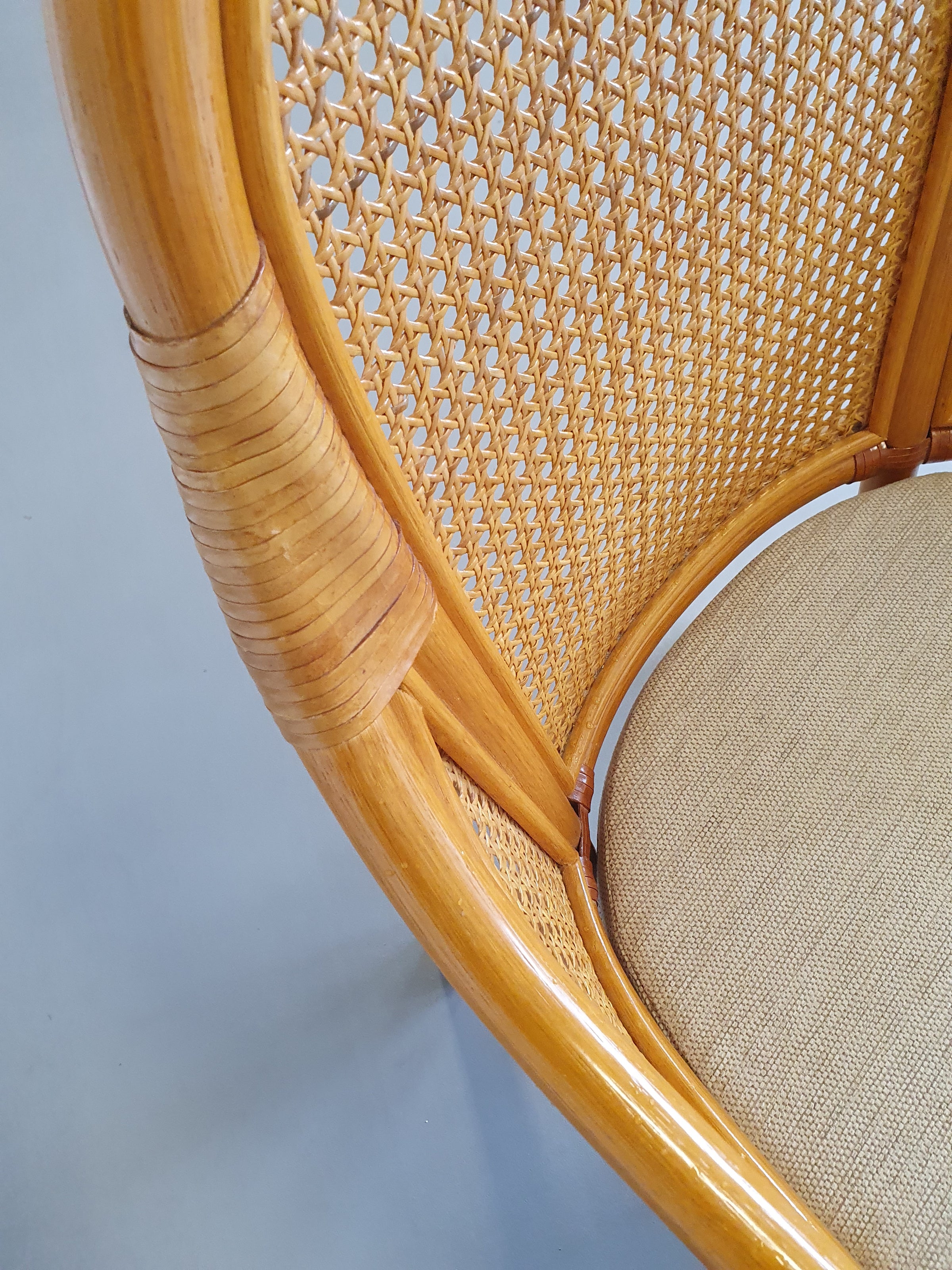 4 x Rotan / Webbing eetkamerstoelen jaren 80 in prachtige staat