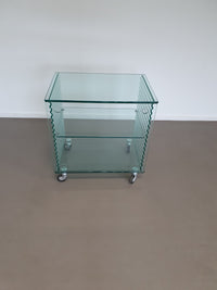 Onda-serie glazen mediakast van Ron Arad voor Fiam, Italië, 1980