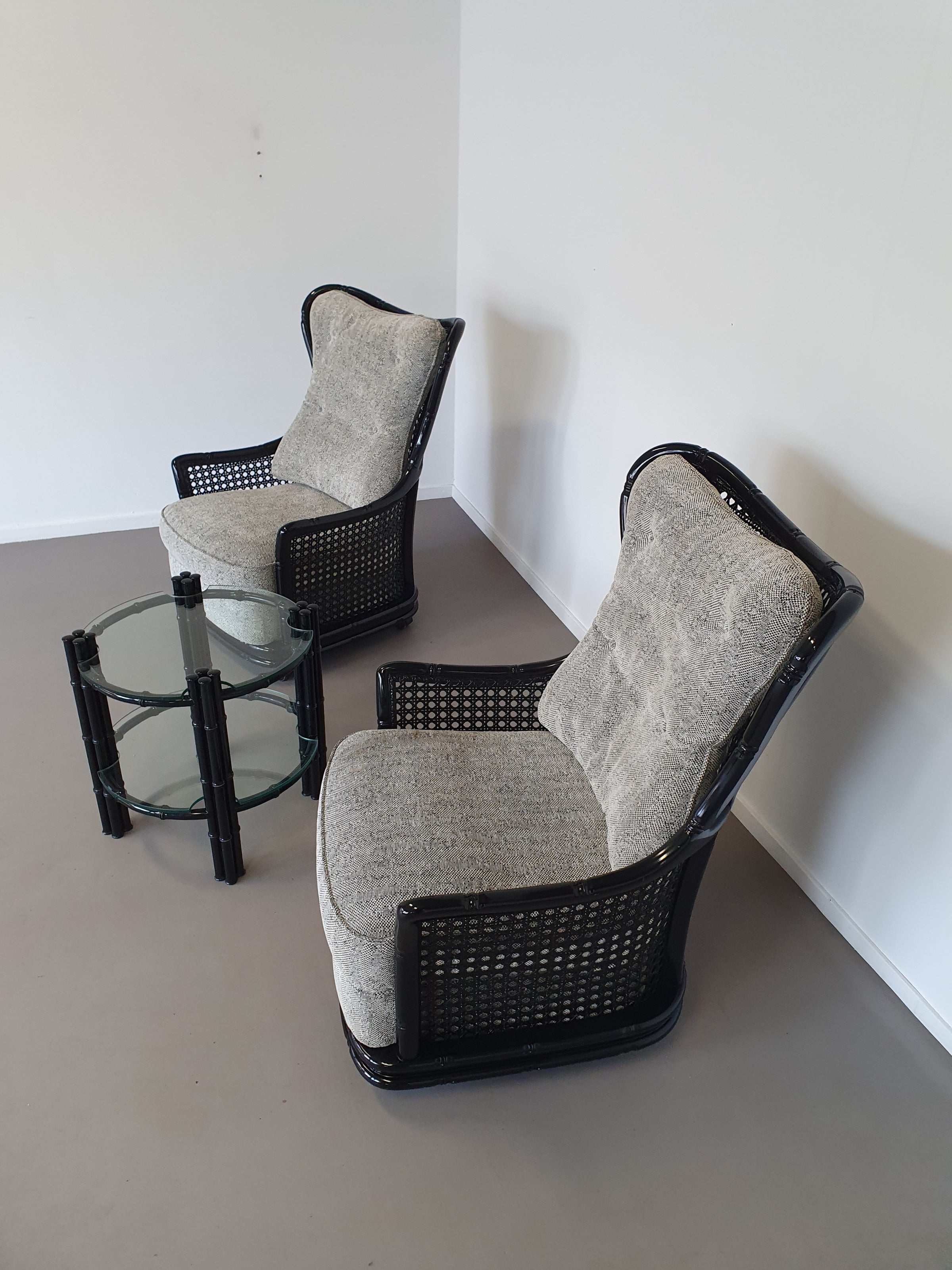 Prachtige Giorgetti wingback loungeset van imitatiebamboe wicker uit de jaren 70.