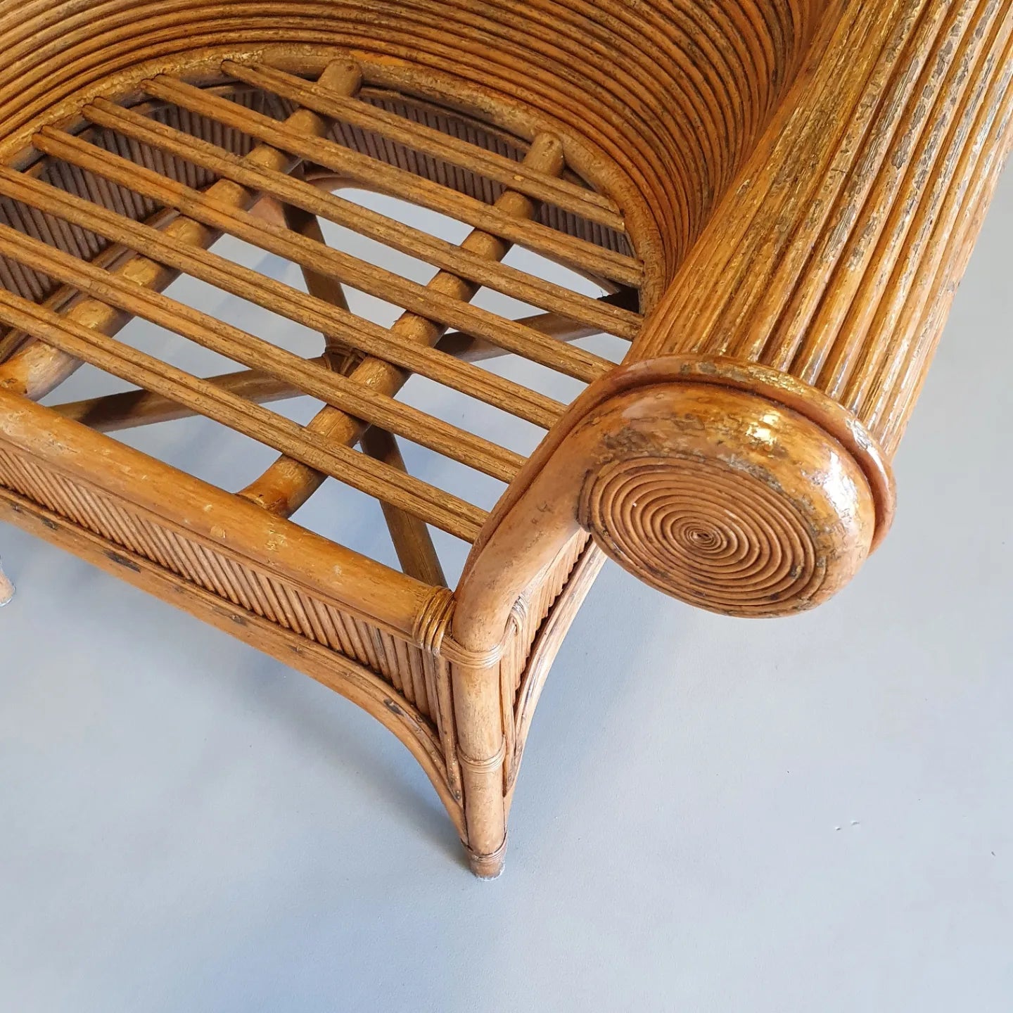 Zeldzame splitriet rotan stoelen 4 x Stoel splitriet 80 x 80 x diep 70. Zitdiepte 50 Zithoogte met kussen 47